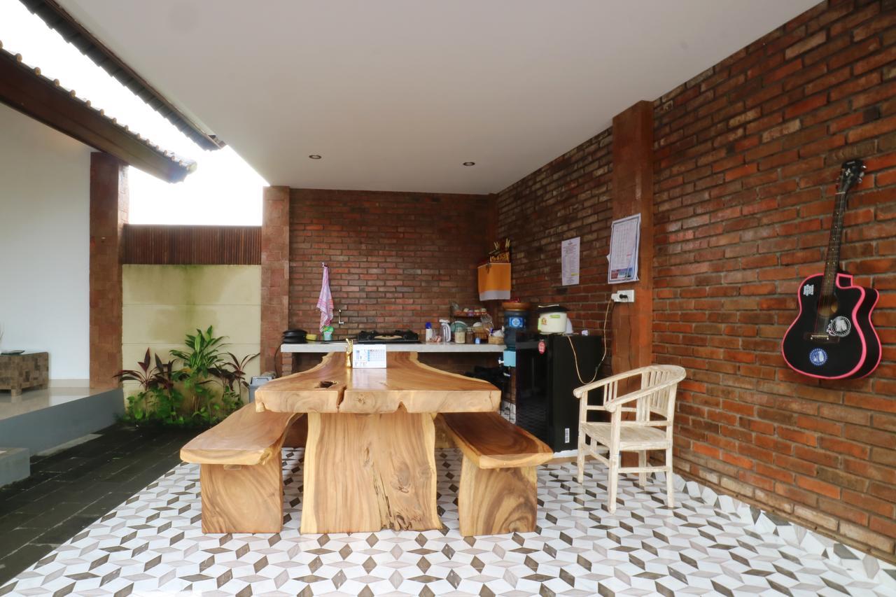 Aghasvina Guest House Canggu Exteriör bild