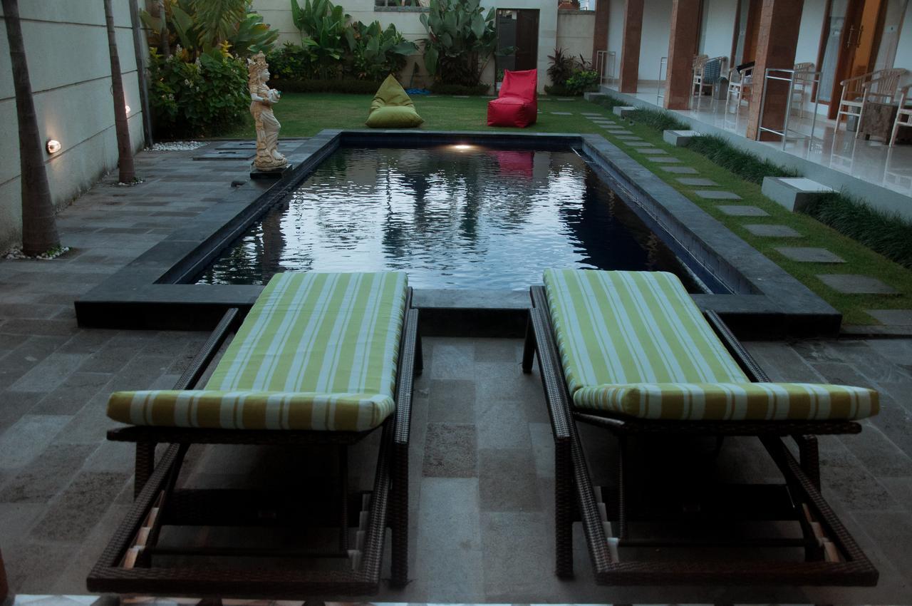 Aghasvina Guest House Canggu Exteriör bild