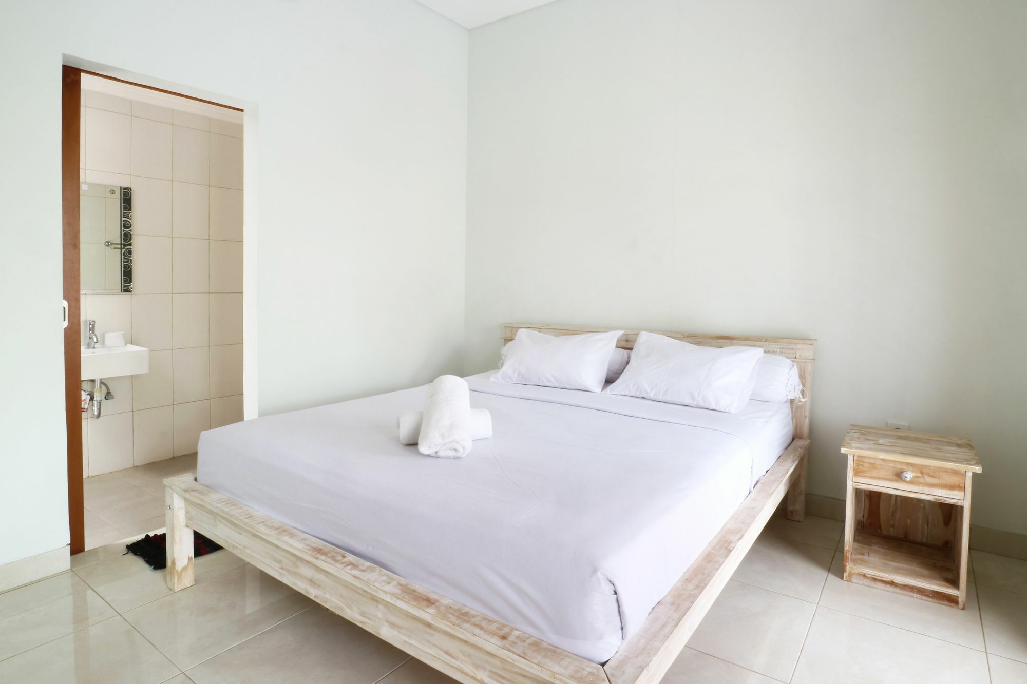Aghasvina Guest House Canggu Exteriör bild